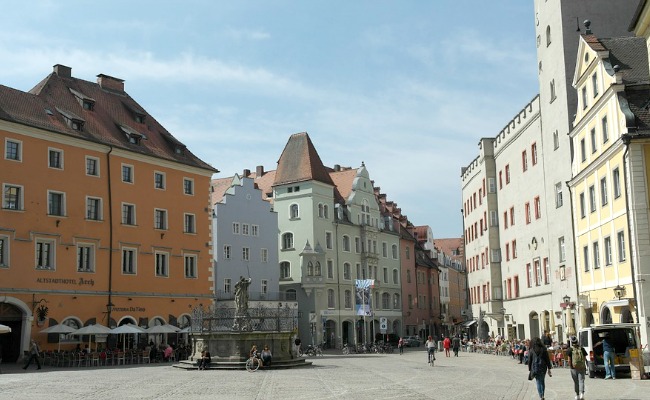 Ratisbona-Haidplatz